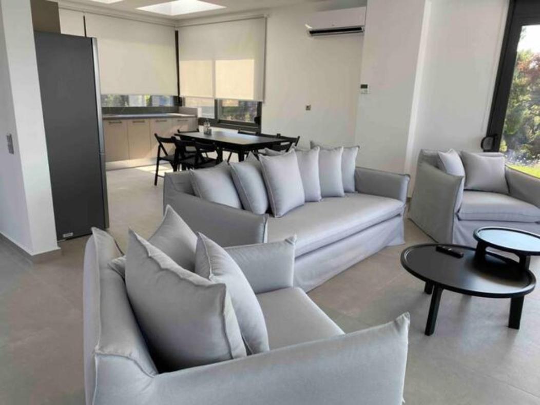 Elani New Luxury Villa 외부 사진